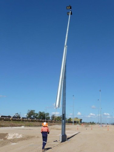 پایه چراغ تاشو